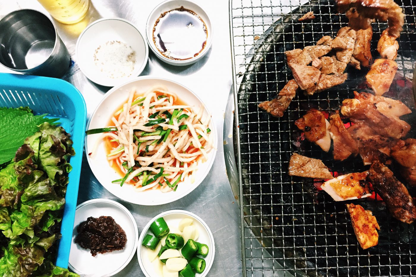 How to do Korean barbecue - Urban Adventures