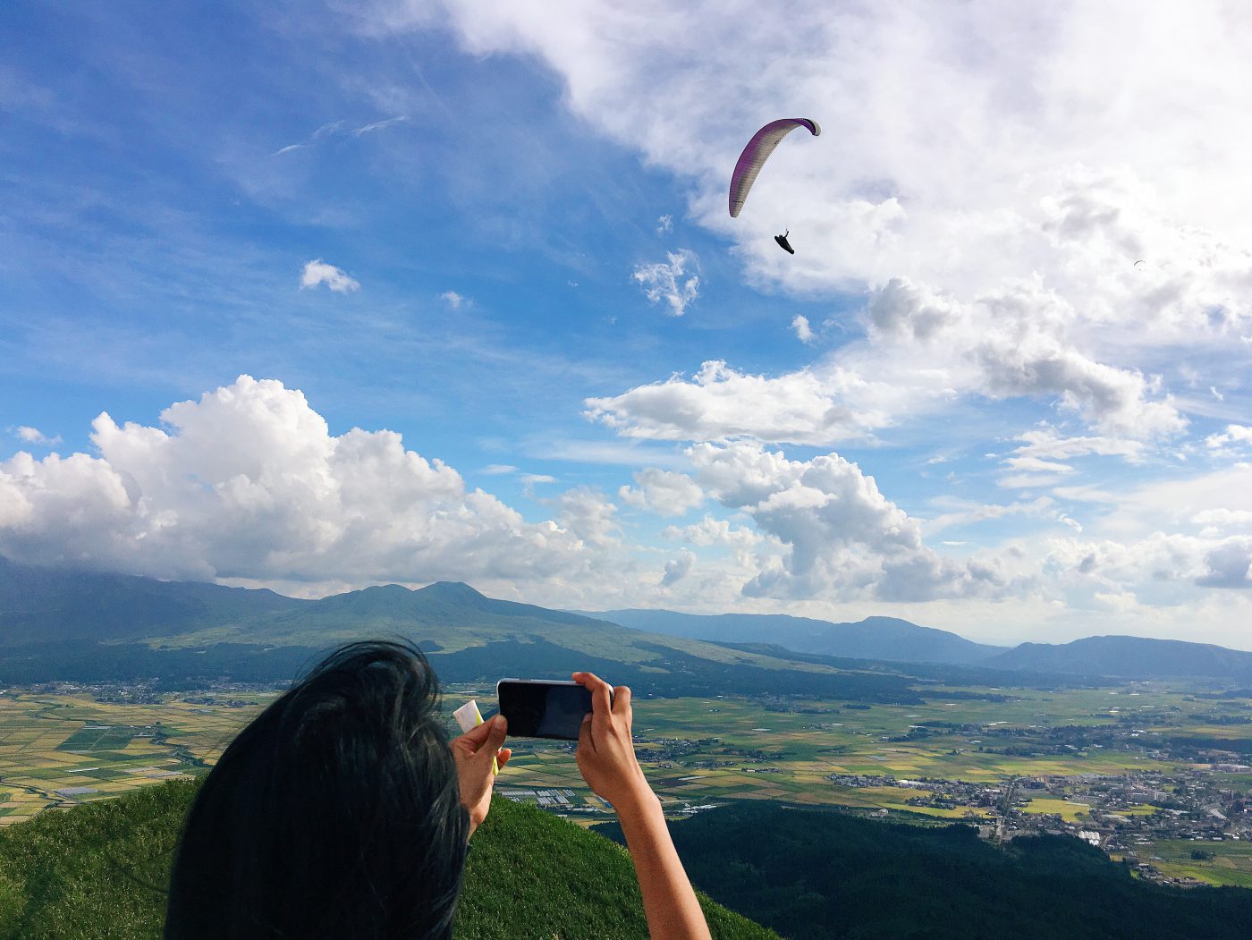 Kyle and Paragliders