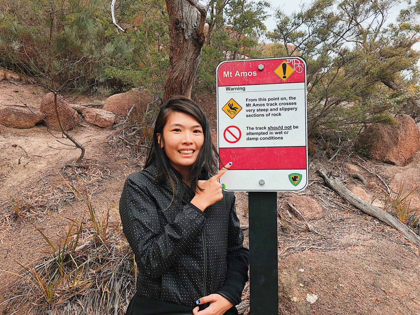 One of the many warning signs we saw on the way up of Mount Amos
