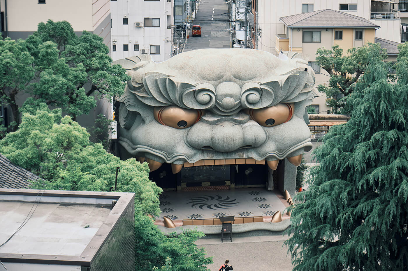 Namba Yasaka Shrine