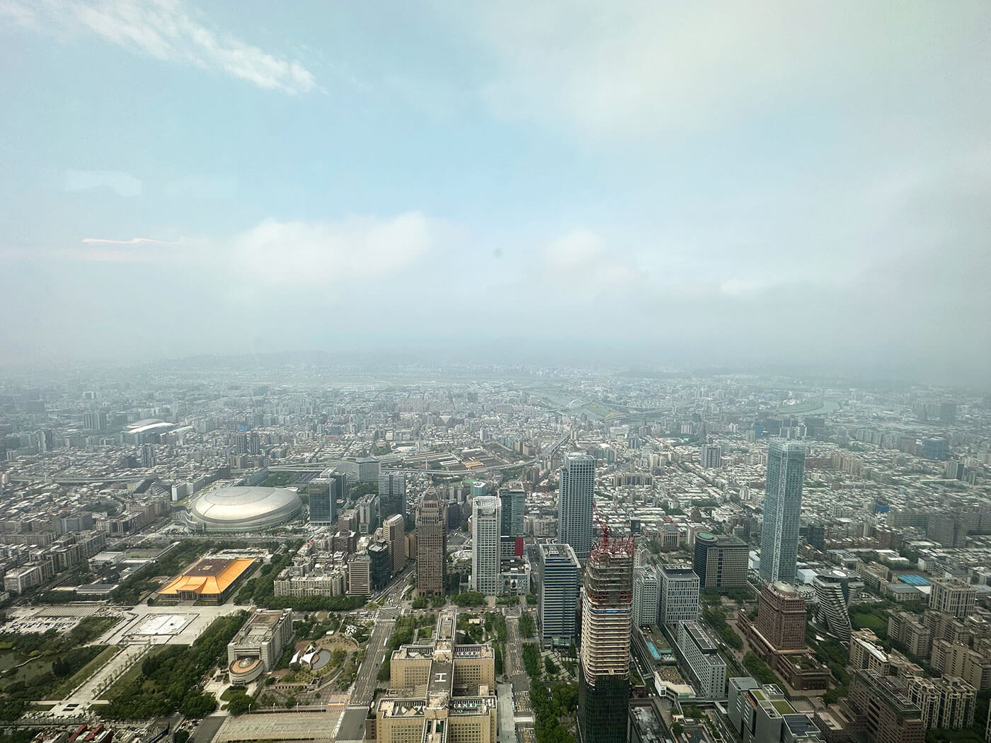 Taipei Guide - The view from the observatory at Taipei 101