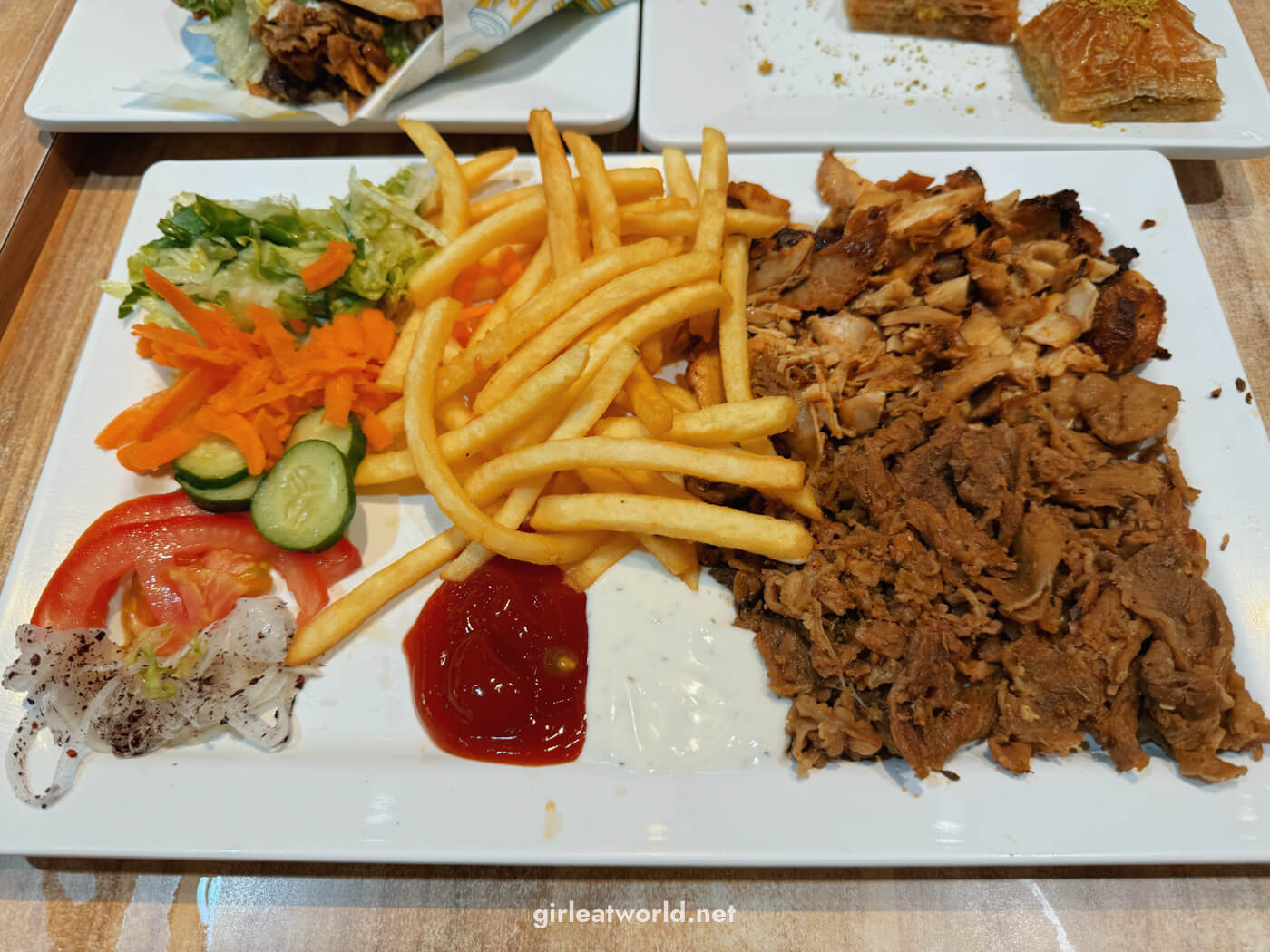 17 Turkish Doner Kebab @ Sim Lim Square