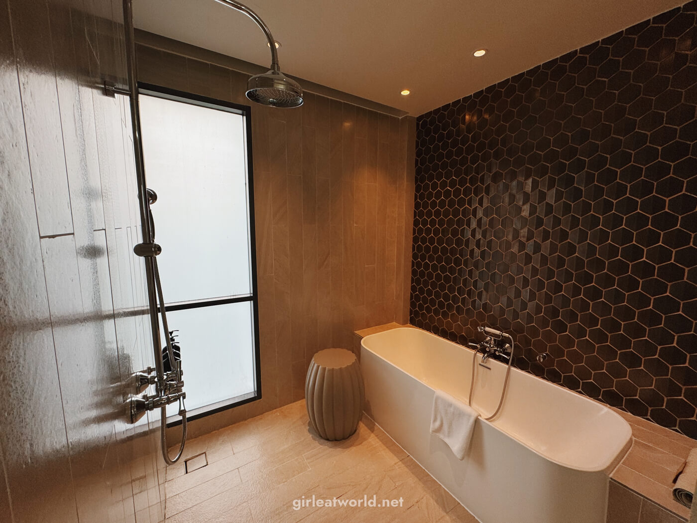 Hard Rock Desaru Coast Rock Suite Bathing Area