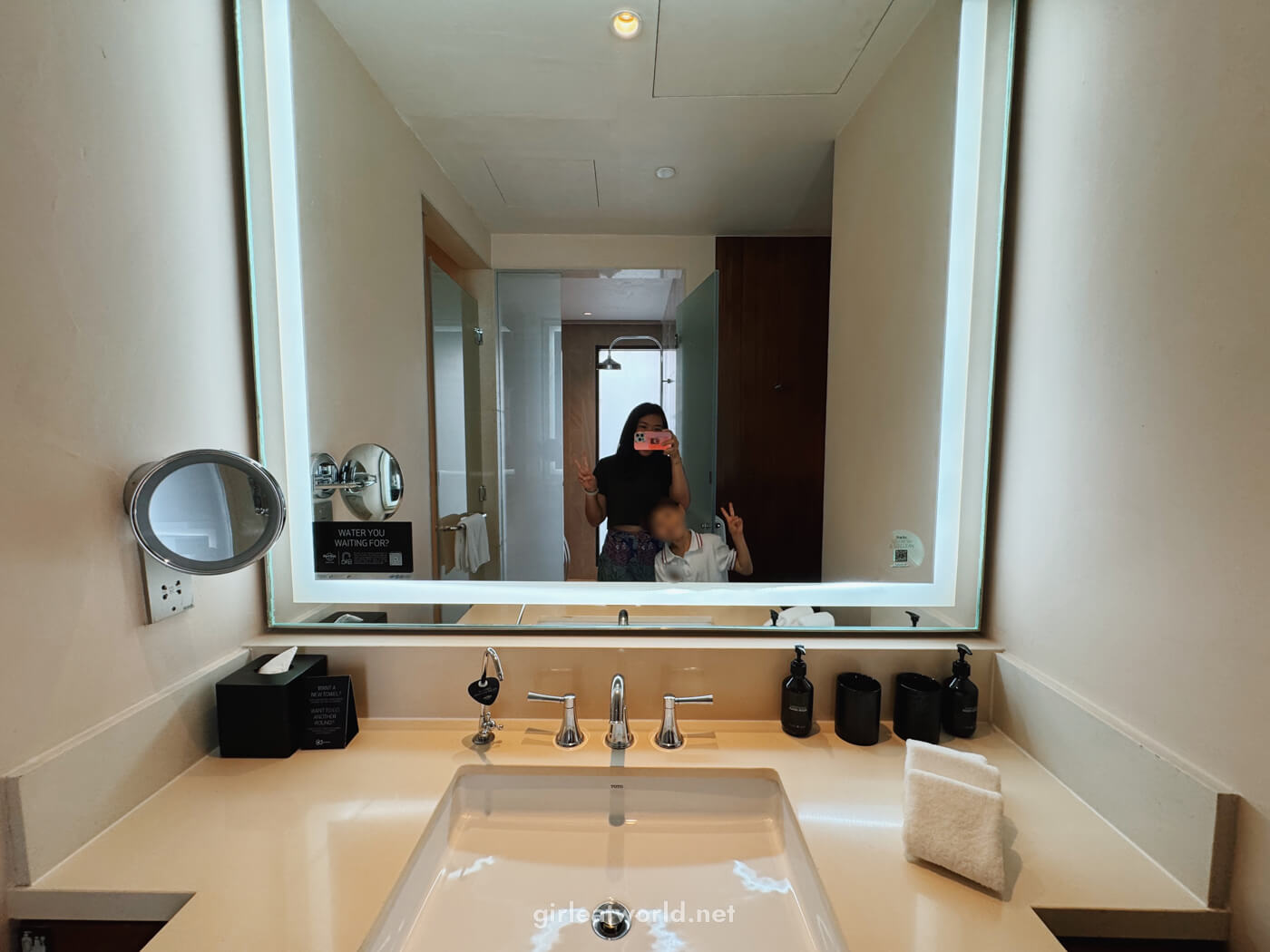 Hard Rock Desaru Coast Rock Suite Vanity